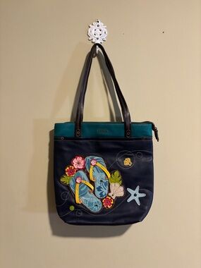 Chala Flip Flop Deluxe Everyday Tote in Navy